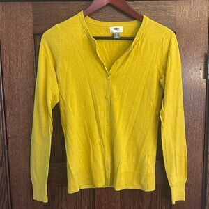Old Navy Yellow Cardigan Women’s Size XS Tall